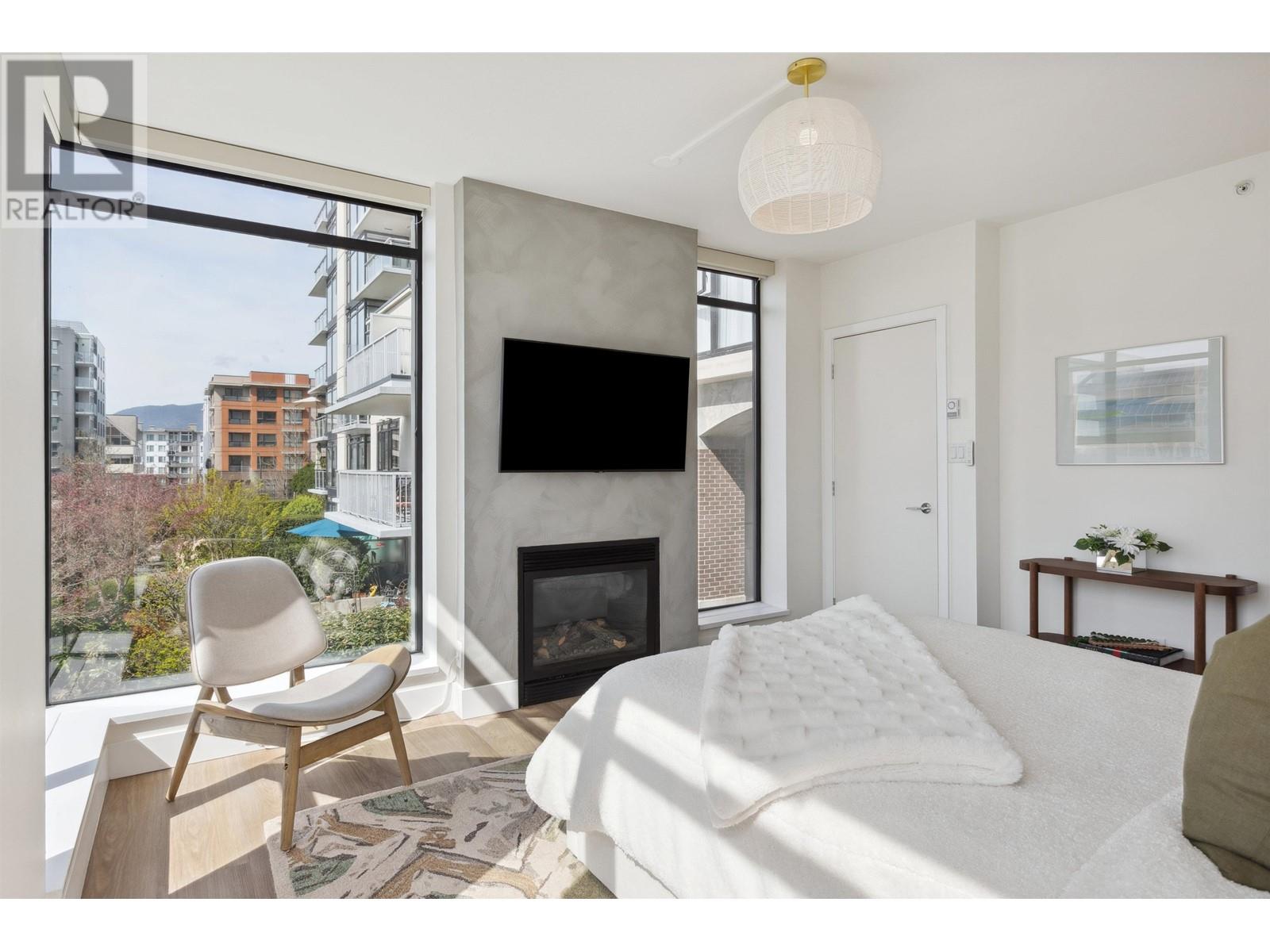 Th3 155 W 1st Street, North Vancouver, British Columbia  V7M 3N8 - Photo 22 - R2987548