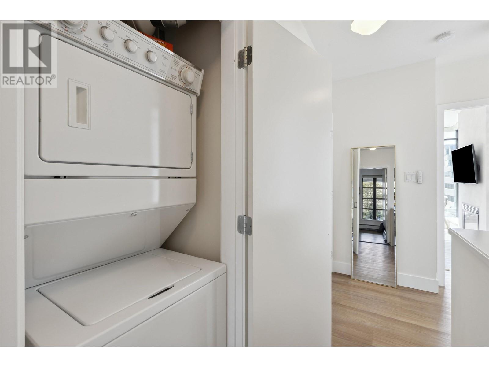 Th3 155 W 1st Street, North Vancouver, British Columbia  V7M 3N8 - Photo 29 - R2987548