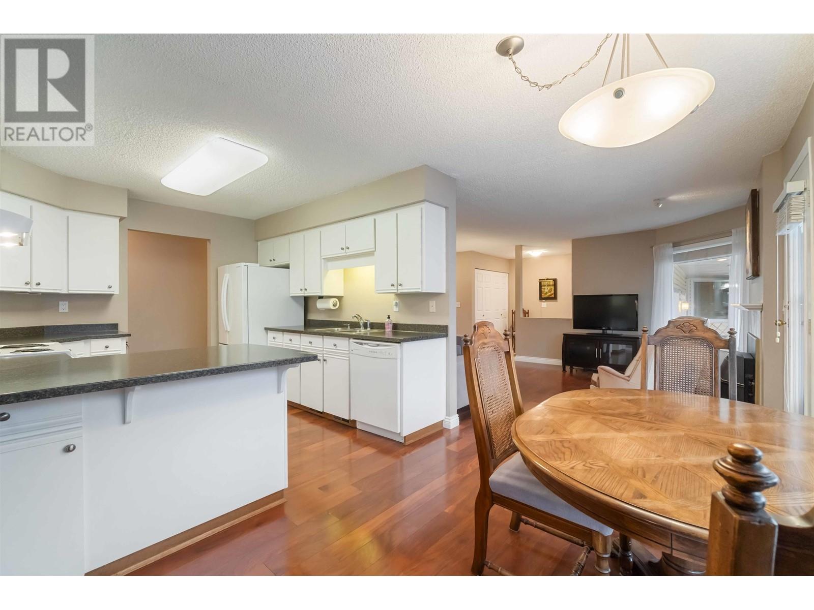 19 1190 Falcon Drive, Coquitlam, British Columbia  V3E 2L1 - Photo 12 - R2987555