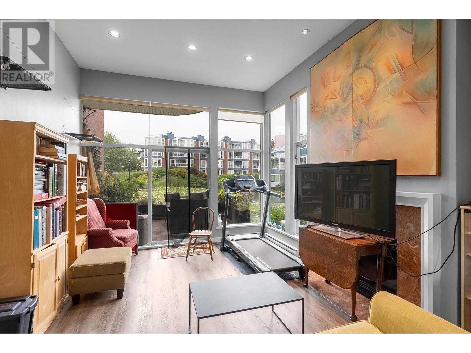 1596 Island Park Walk, Vancouver, British Columbia  V6J 0G9 - Photo 18 - R2987579