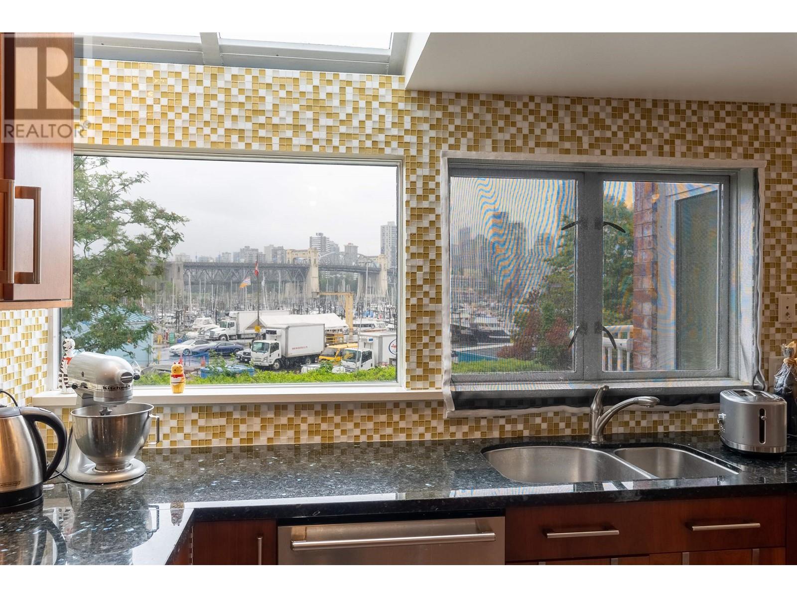 1596 Island Park Walk, Vancouver, British Columbia  V6J 0G9 - Photo 5 - R2987579