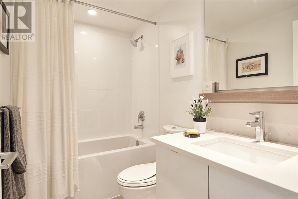 303 200 Nelson's Crescent, New Westminster, British Columbia  V3L 0H4 - Photo 16 - R2987599