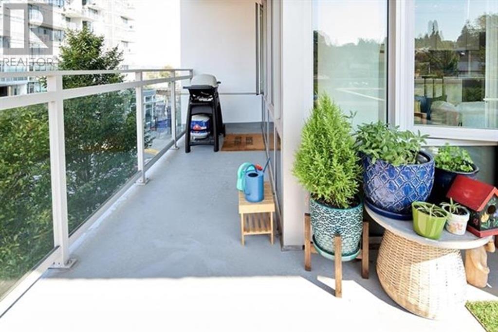 303 200 Nelson's Crescent, New Westminster, British Columbia  V3L 0H4 - Photo 6 - R2987599