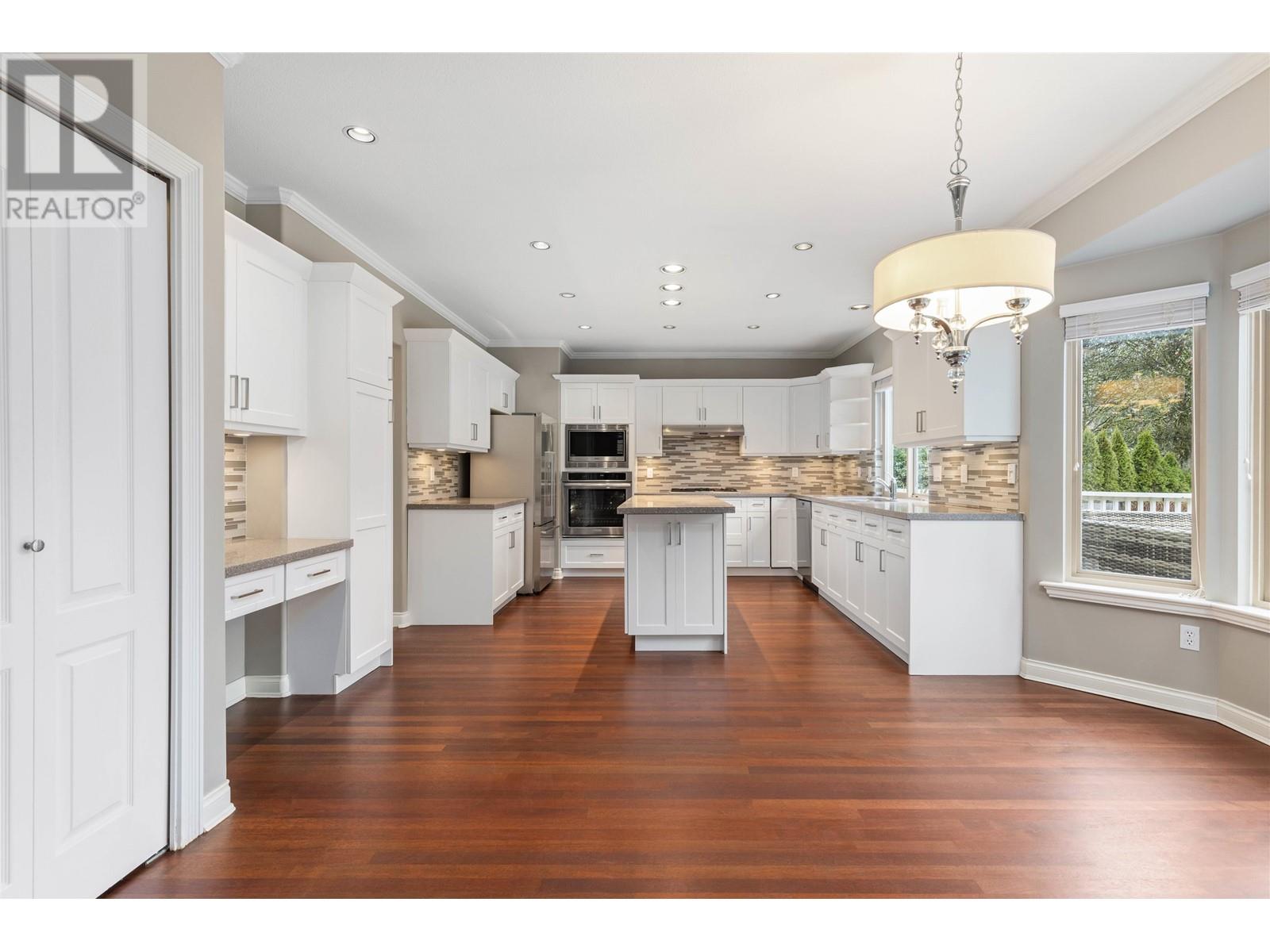1279 Eldon Road, North Vancouver, British Columbia  V7R 1T5 - Photo 10 - R2987562