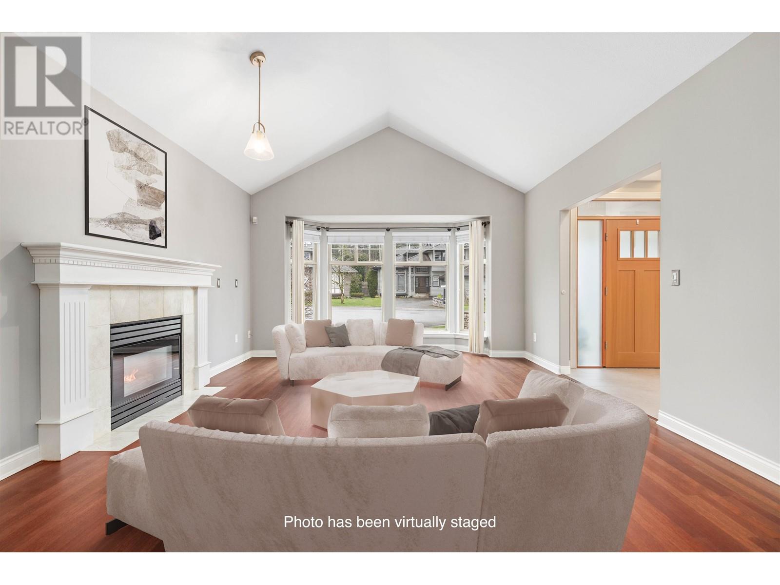 1279 Eldon Road, North Vancouver, British Columbia  V7R 1T5 - Photo 3 - R2987562