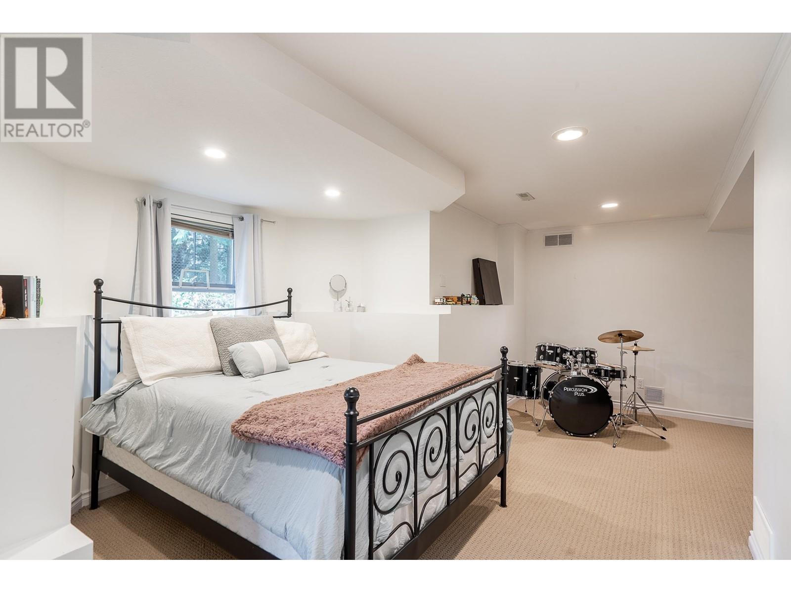 1580 Wintergreen Place, Coquitlam, British Columbia  V3E 2V5 - Photo 30 - R2987626
