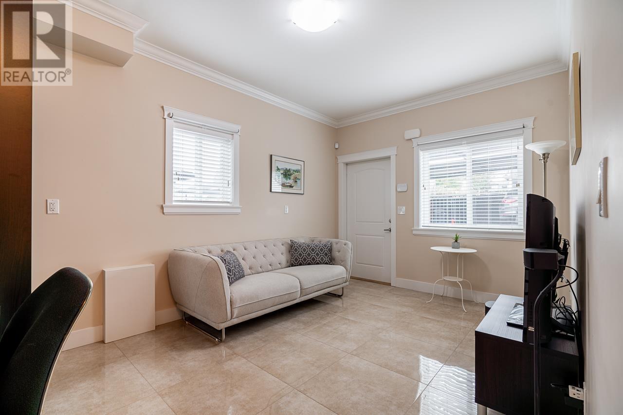4345 Victory Street, Burnaby, British Columbia  V5J 1R1 - Photo 28 - R2987238