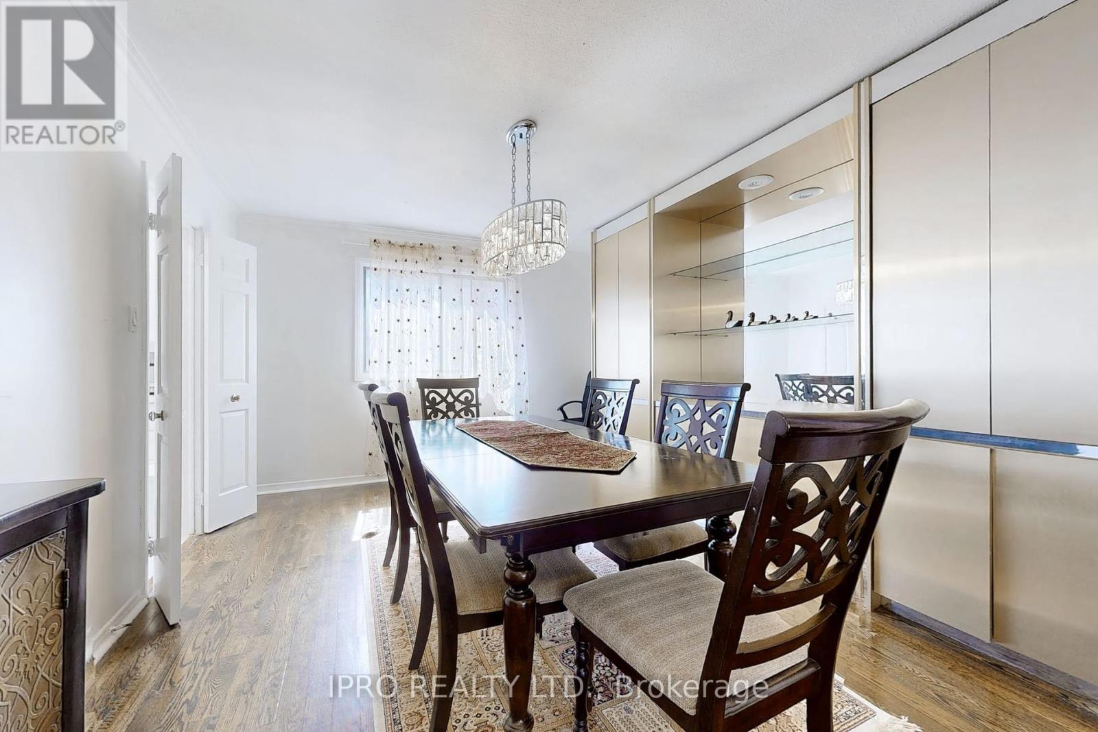 17 Clearcrest Avenue, Toronto, Ontario  M2M 2T4 - Photo 6 - C12069518