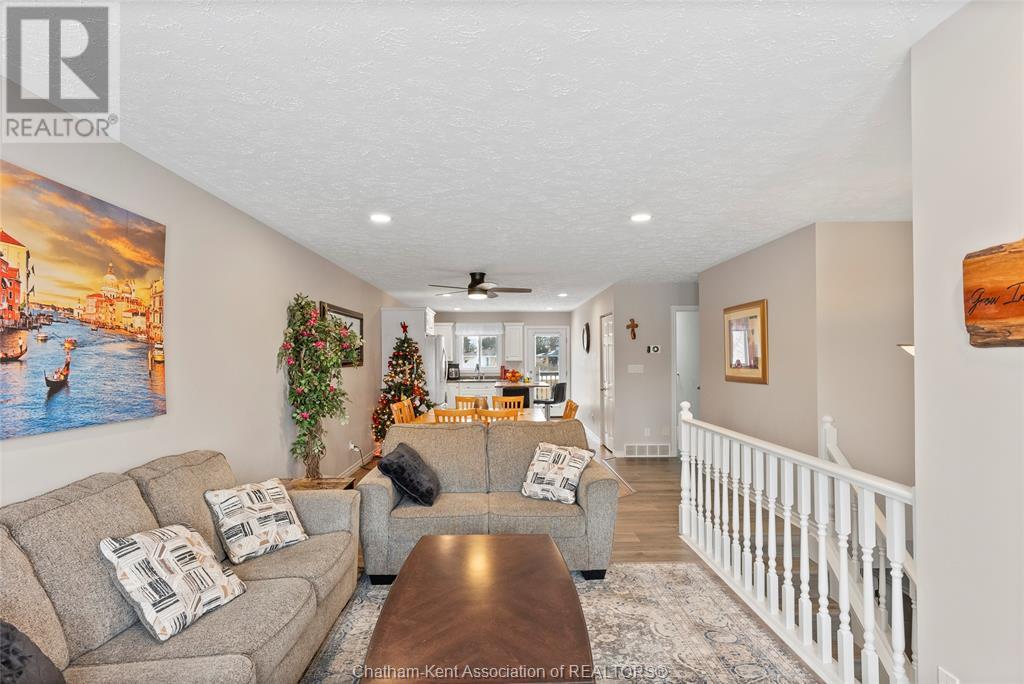 55 Cartier Place, Chatham, Ontario  N7L 5R1 - Photo 6 - 25007778