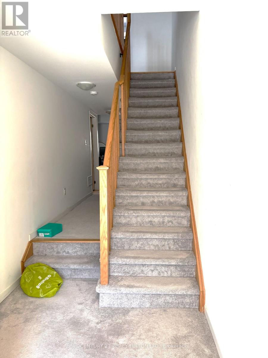 Property at 17 BATESON STREET image 4