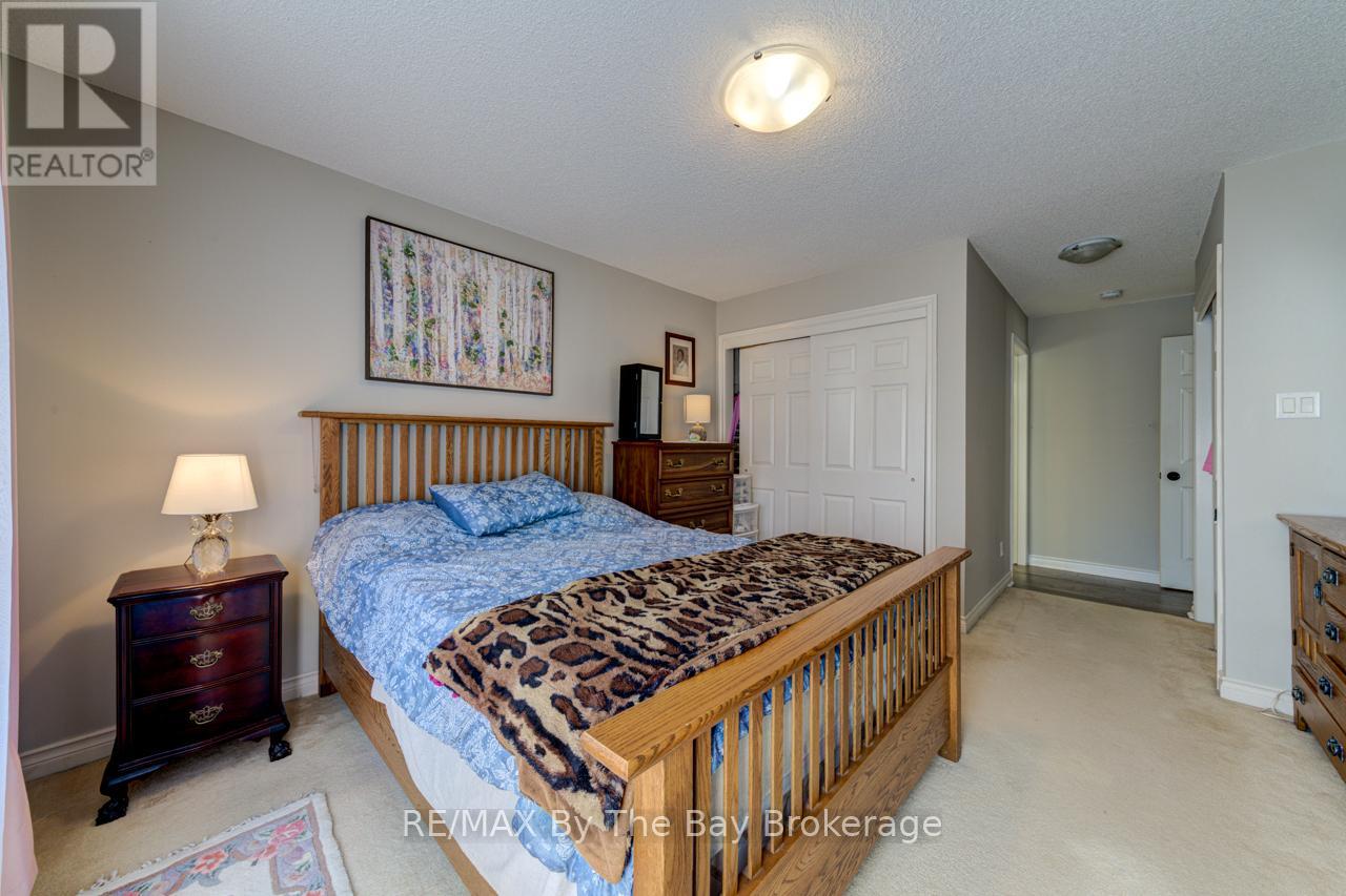 2 - 20 Mulligan Lane, Wasaga Beach, Ontario  L9Z 1C4 - Photo 25 - S12064097