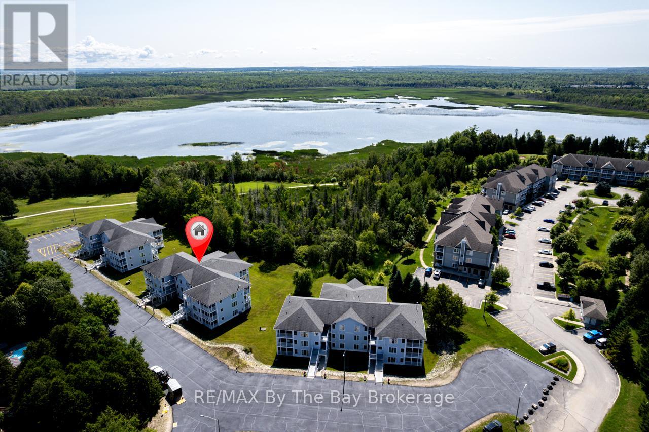 2 - 20 Mulligan Lane, Wasaga Beach, Ontario  L9Z 1C4 - Photo 4 - S12064097