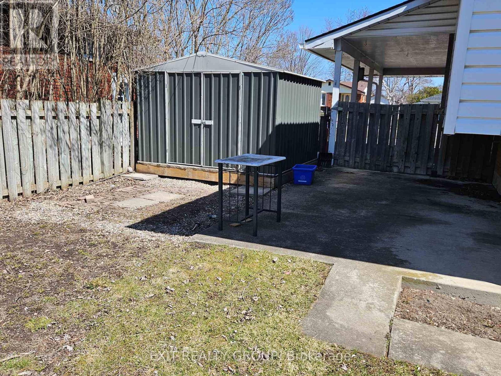 8 Village Drive, Belleville, Ontario  K8P 4J8 - Photo 10 - X11952251