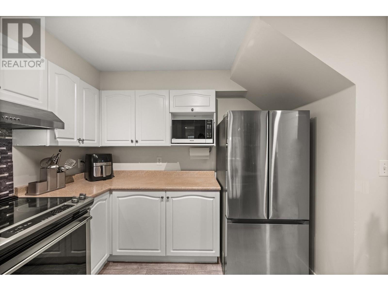 1 2378 Rindall Avenue, Port Coquitlam, British Columbia  V3C 1V2 - Photo 10 - R2987033