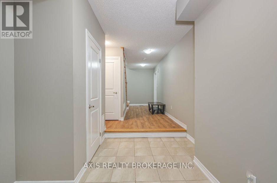 Property at 25 FRUITVALE CIRCLE image 4
