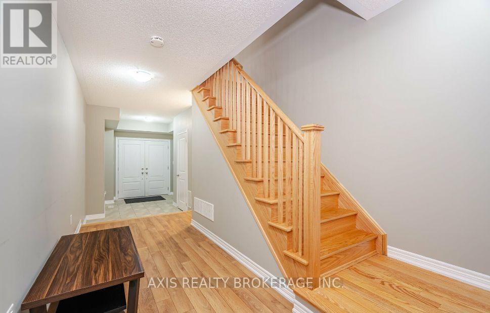 Property at 25 FRUITVALE CIRCLE image 5