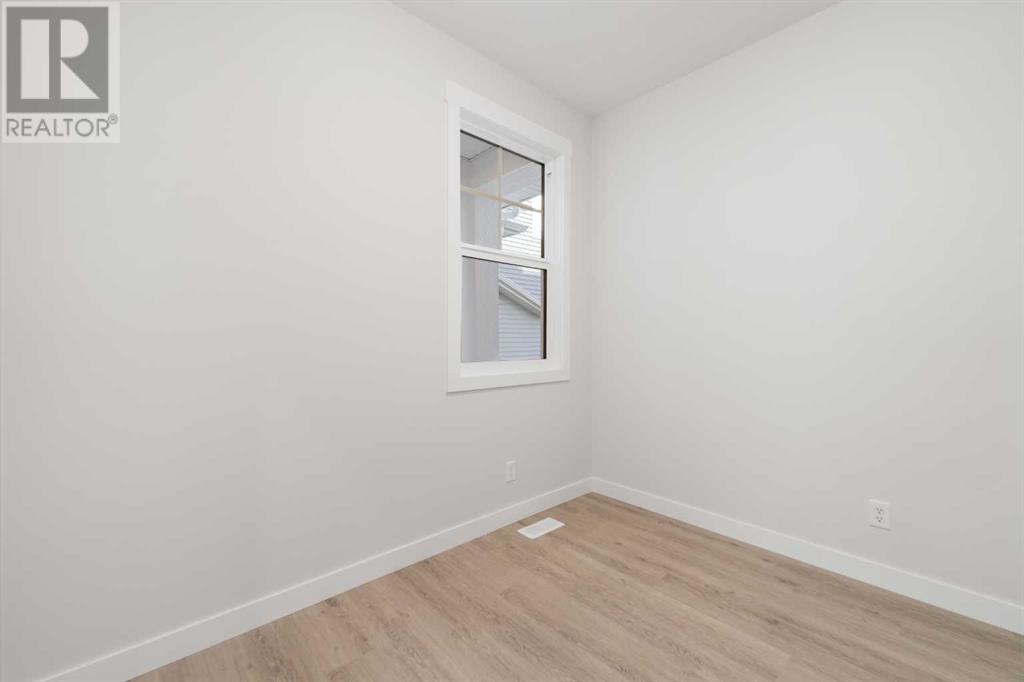 Property at 117 Creekstone Landing SW image 4