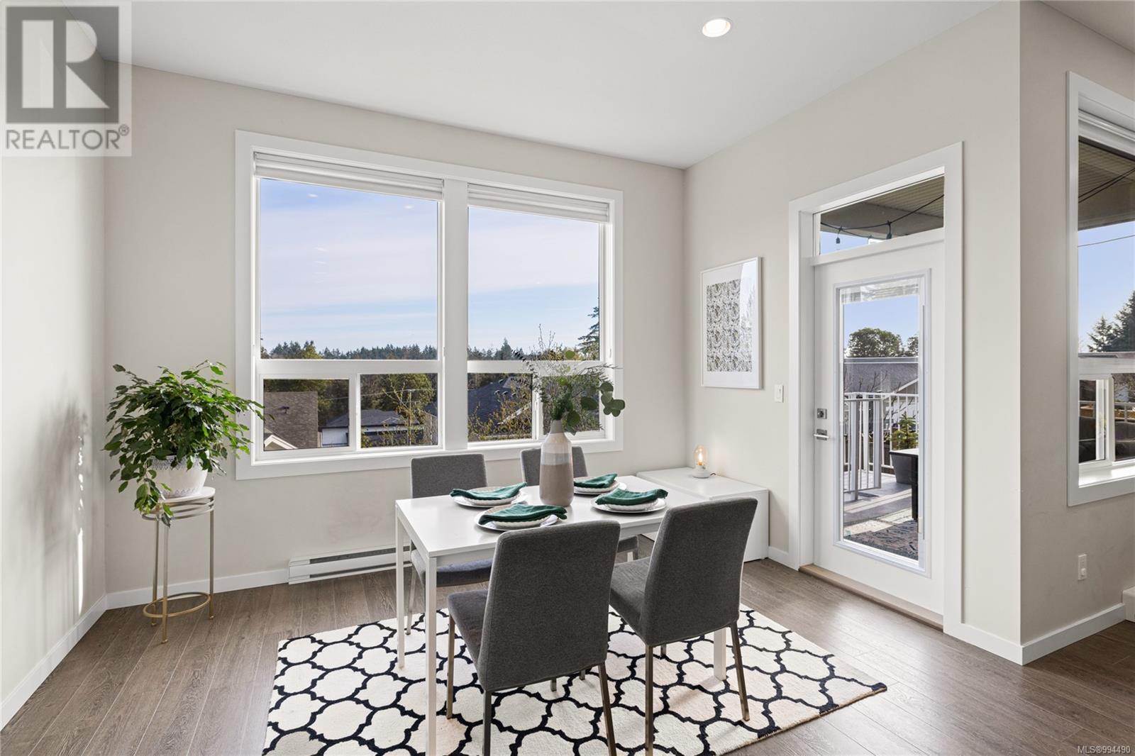 Property at 5147 Dunn Pl image 4