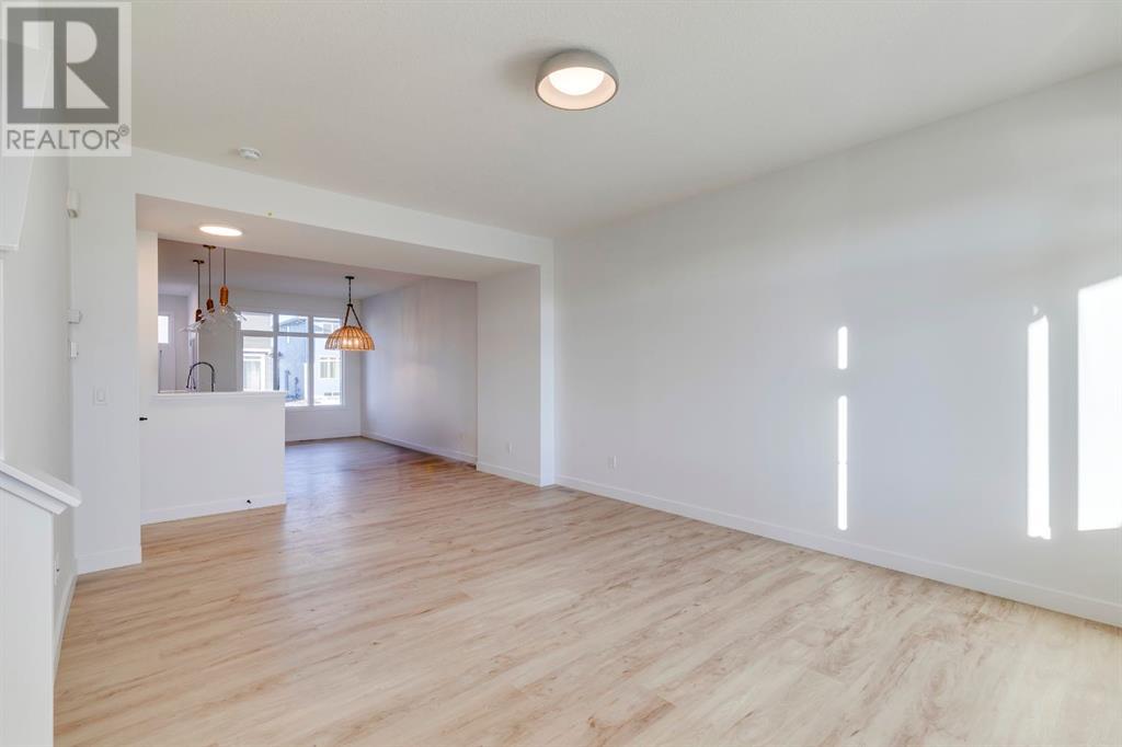 Property at 370 Belvedere Boulevard image 3