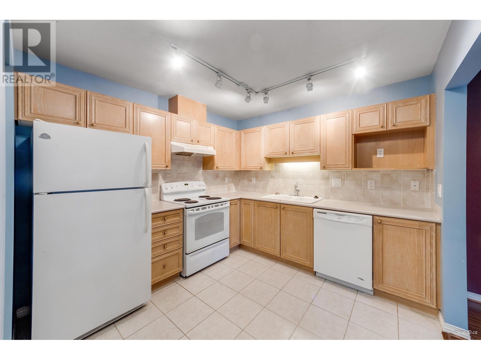 304 5683 Hampton Place, Vancouver, British Columbia  V6T 2H3 - Photo 16 - R2987111