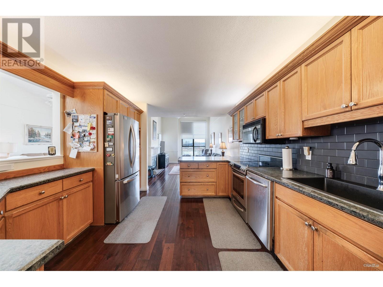 26 323 Governors Court, New Westminster, British Columbia  V3L 5S6 - Photo 22 - R2987157