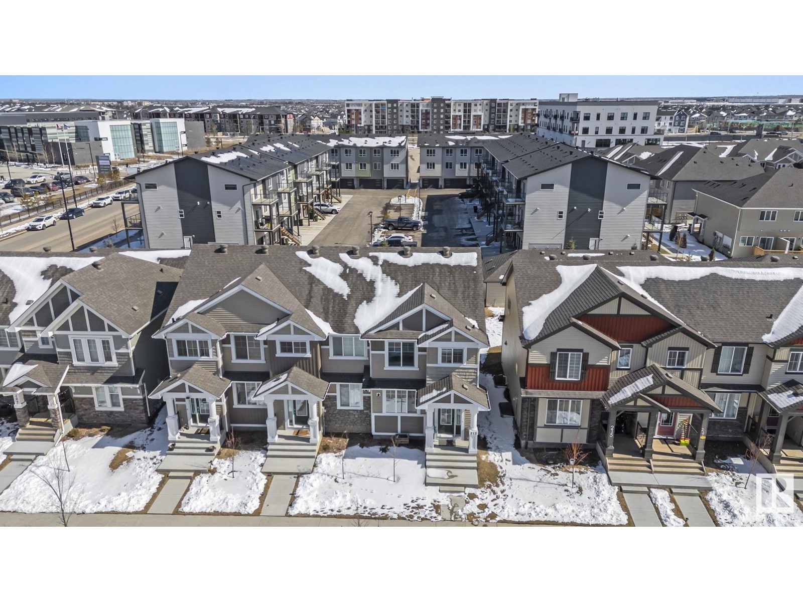 Property at 213 DESROCHERS BV SW image 3