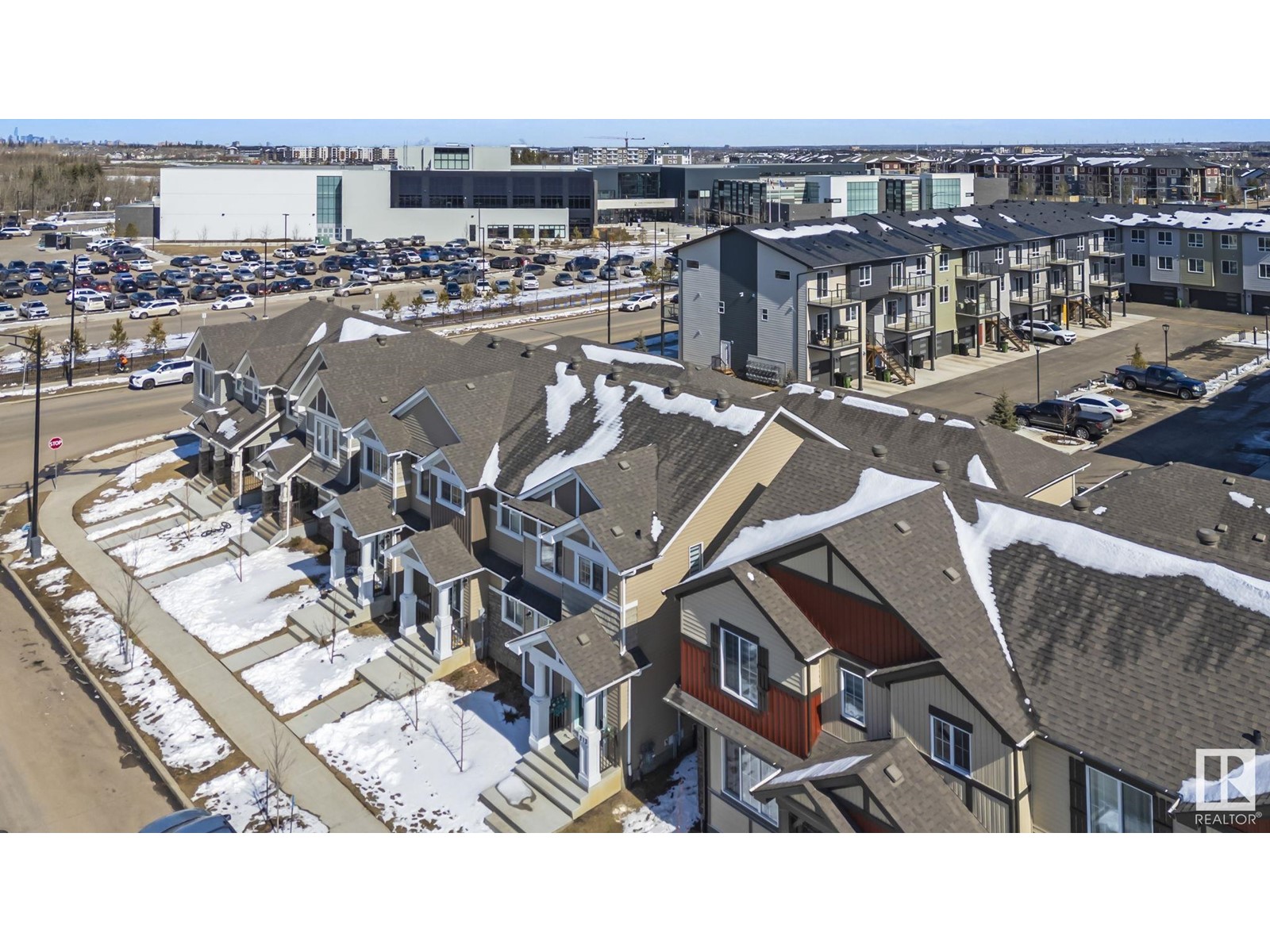 Property at 213 DESROCHERS BV SW image 4