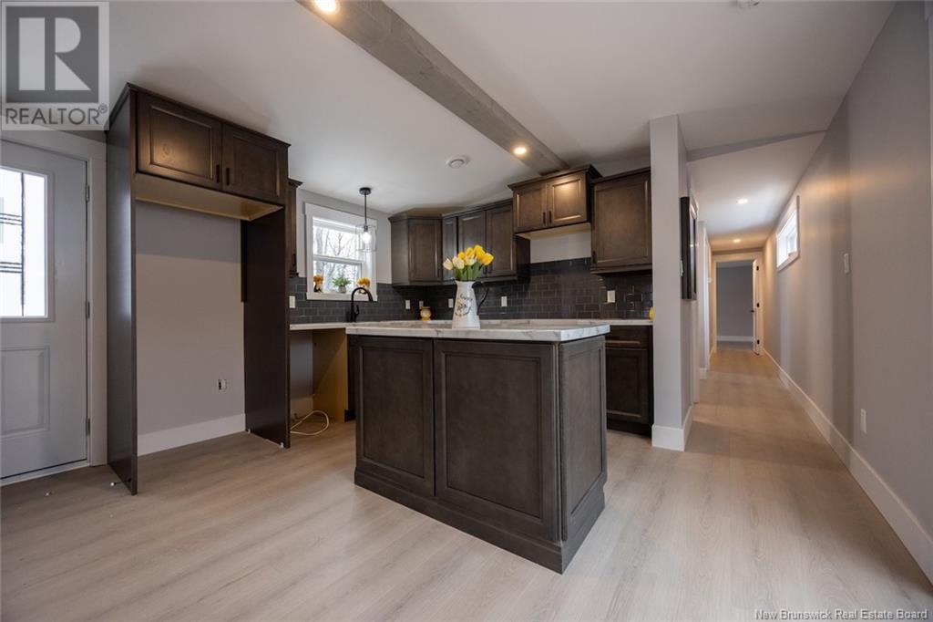 Property at 562 Klipper Lane image 4