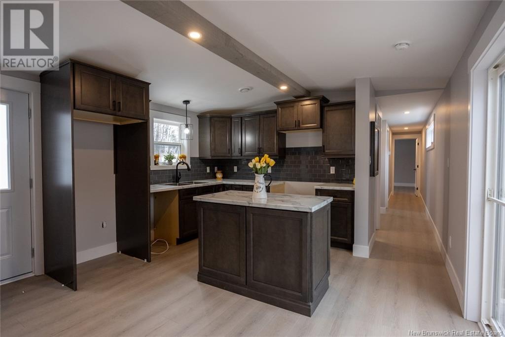 Property at 562 Klipper Lane image 3