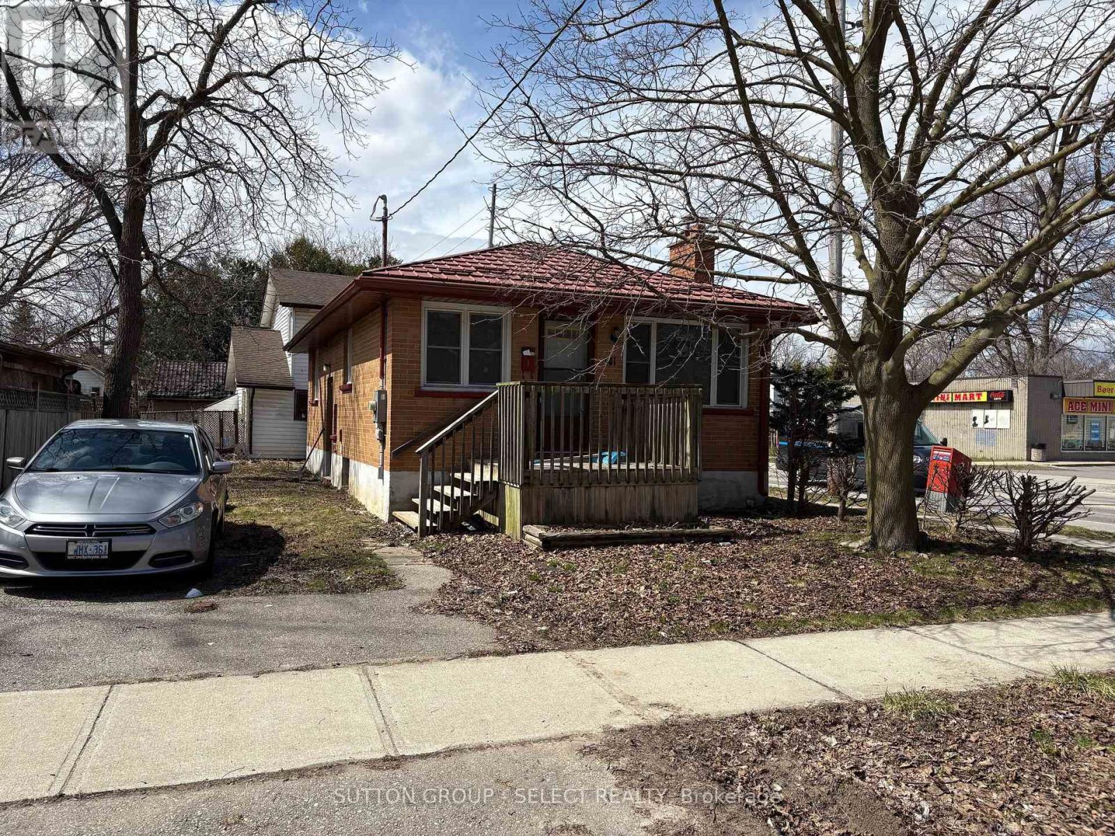 141 Boullee Street