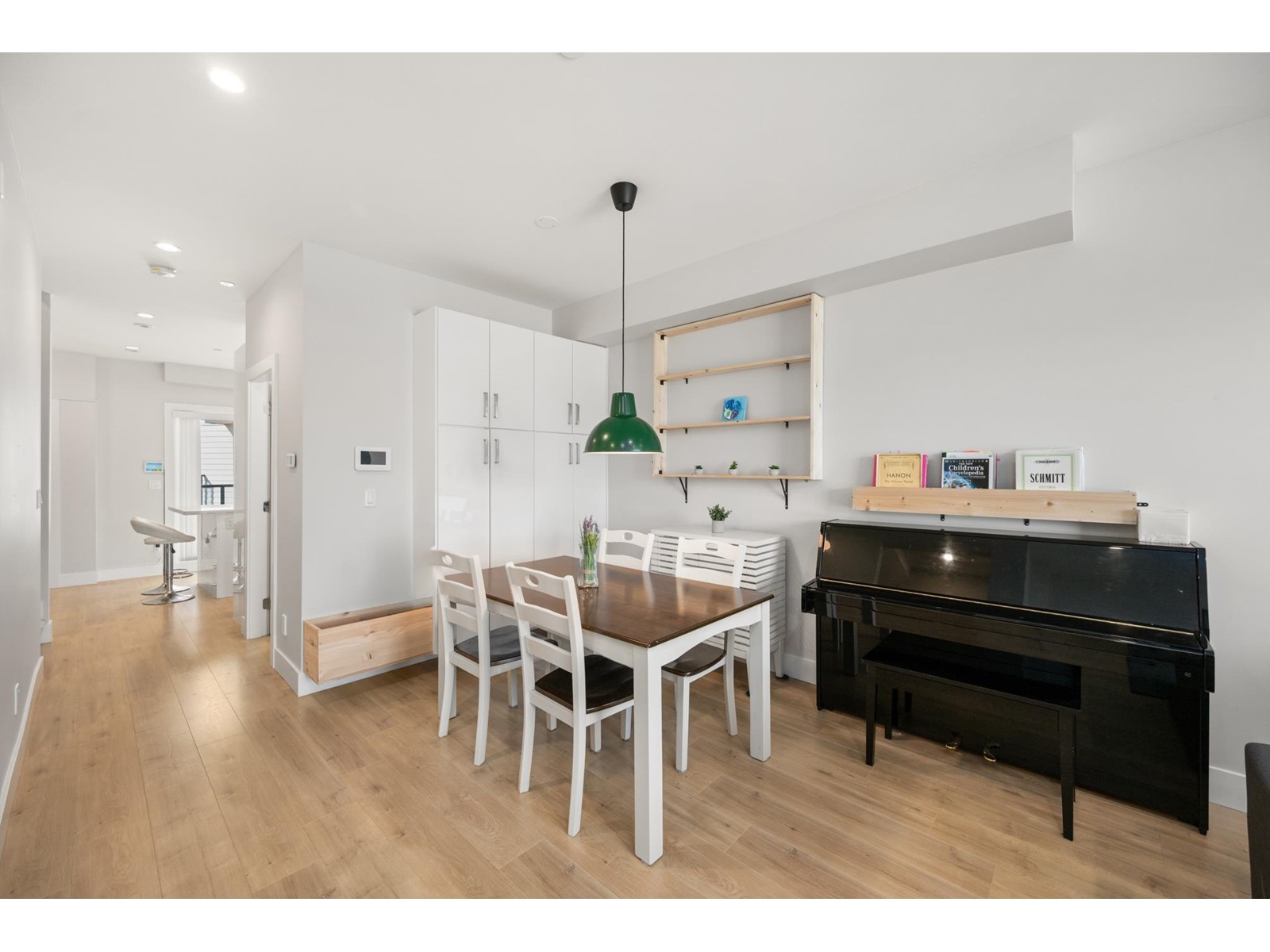 23 16511 Watson Drive, Surrey, British Columbia  V4N 6T7 - Photo 3 - R2986406
