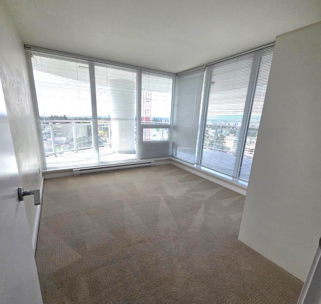 1501 13303 Central Avenue, Surrey, British Columbia  V3T 0K6 - Photo 3 - R2987322