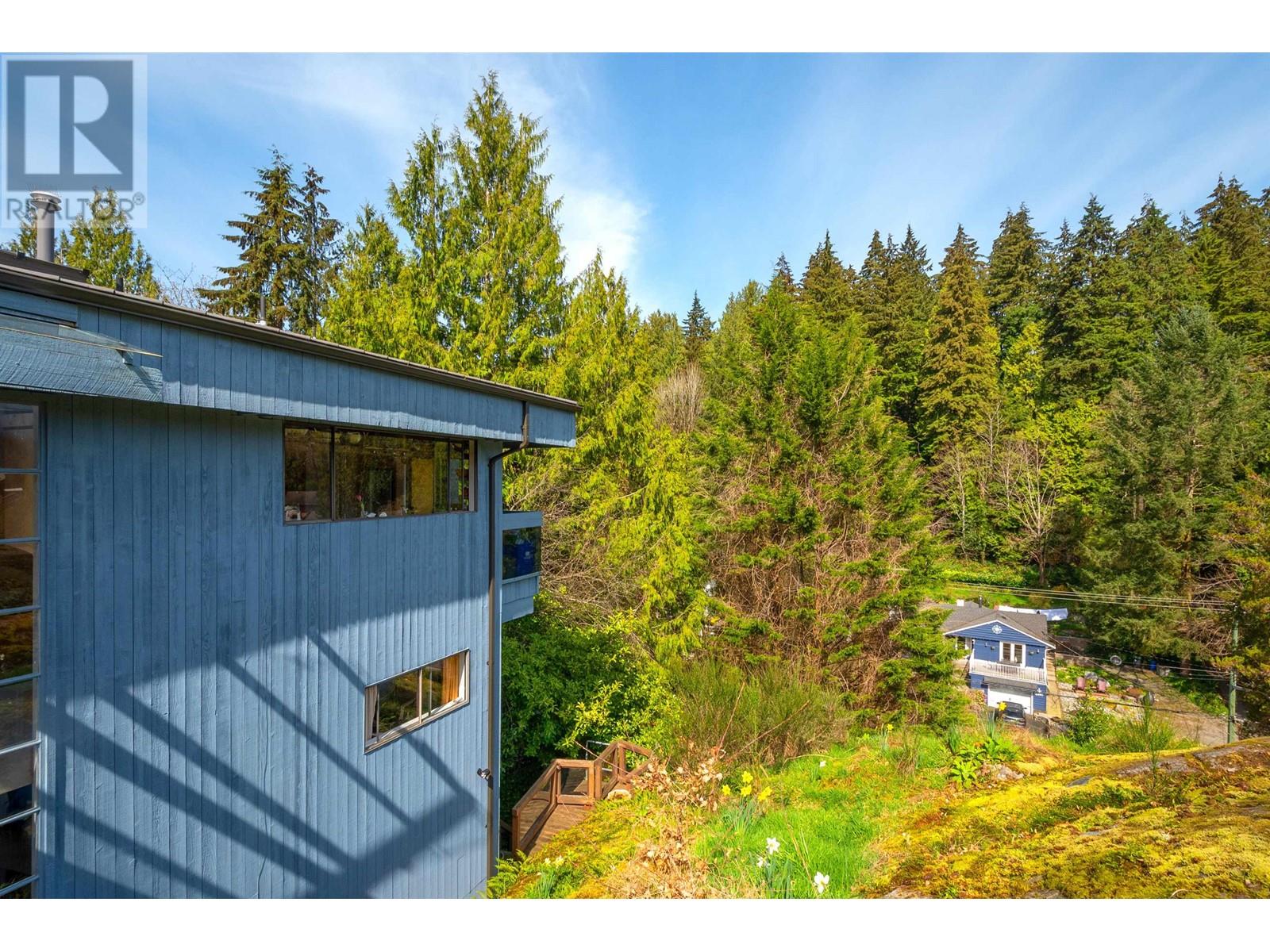 4477 Strathcona Road, North Vancouver, British Columbia  V7G 1G7 - Photo 23 - R2987243