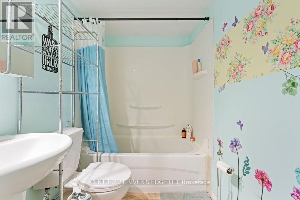 453 May Street, North Dundas, Ontario  K0C 2K0 - Photo 22 - X12069617