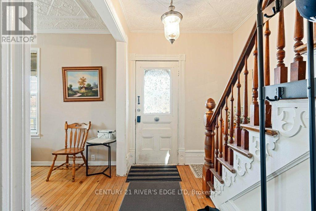 453 May Street, North Dundas, Ontario  K0C 2K0 - Photo 5 - X12069617