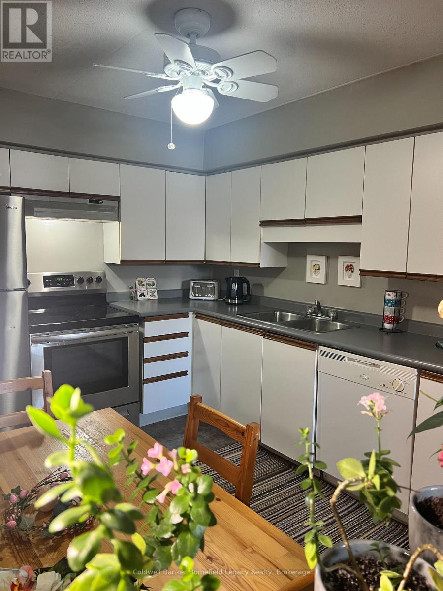 303 - 50 Campbell Court, Stratford, Ontario  N5A 7T6 - Photo 9 - X12069635