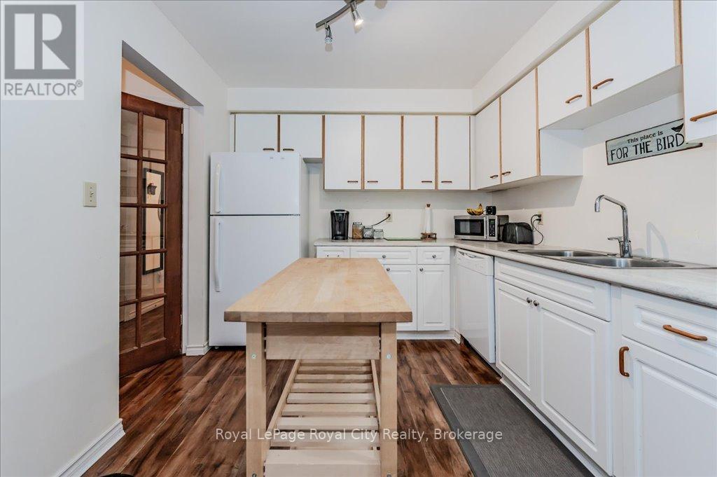 44 - 302 College Avenue W, Guelph, Ontario  N1G 4T6 - Photo 13 - X12069680