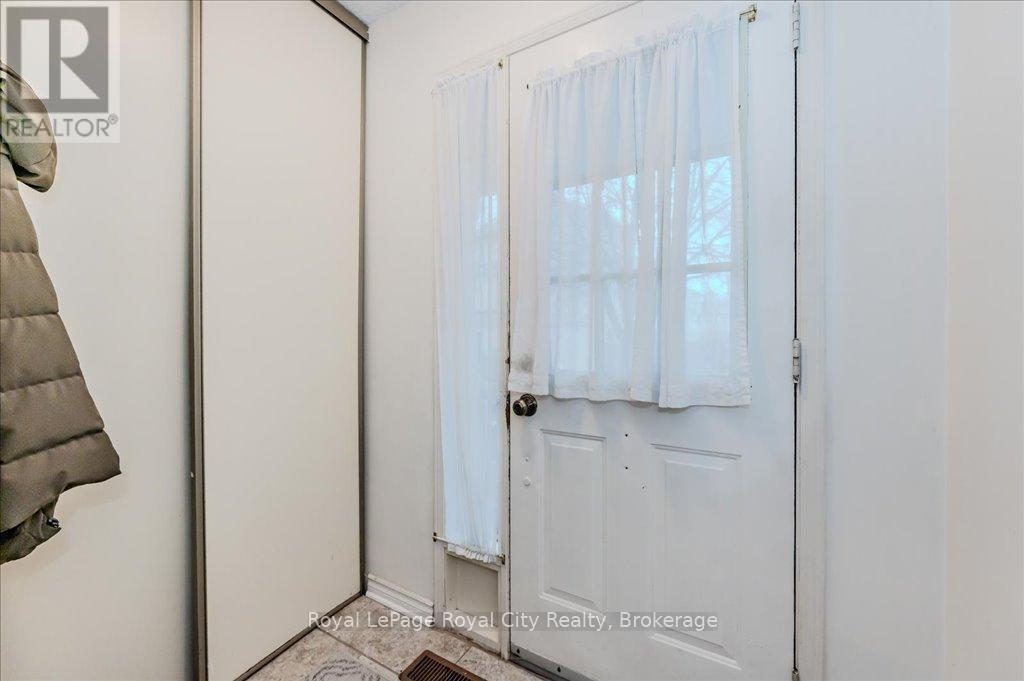 44 - 302 College Avenue W, Guelph, Ontario  N1G 4T6 - Photo 7 - X12069680