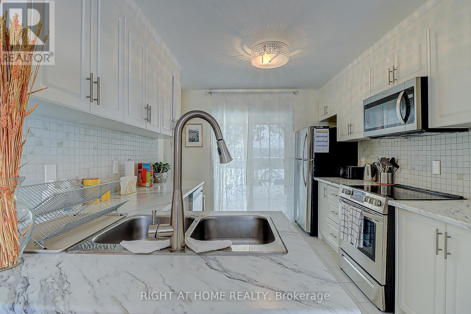 5 Bellefontaine Street, Toronto, Ontario  M1S 1J6 - Photo 14 - E12069634