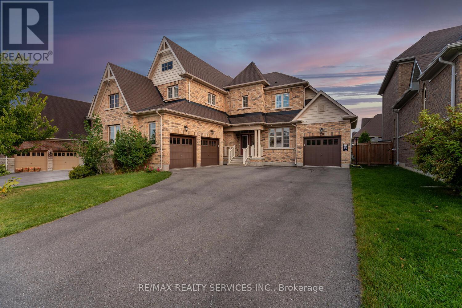 Property at 28 STONEGATE AVENUE image 1