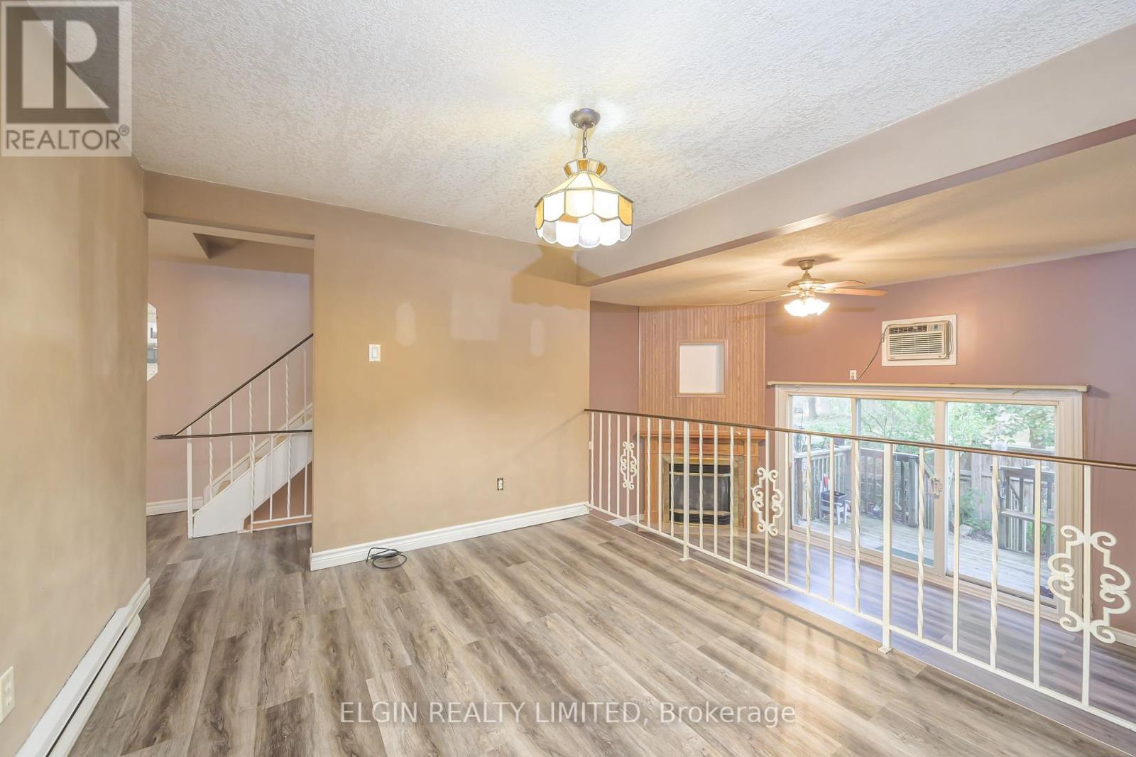 Photo 10 of 27 for 78 - 159 Sandringham Crescent