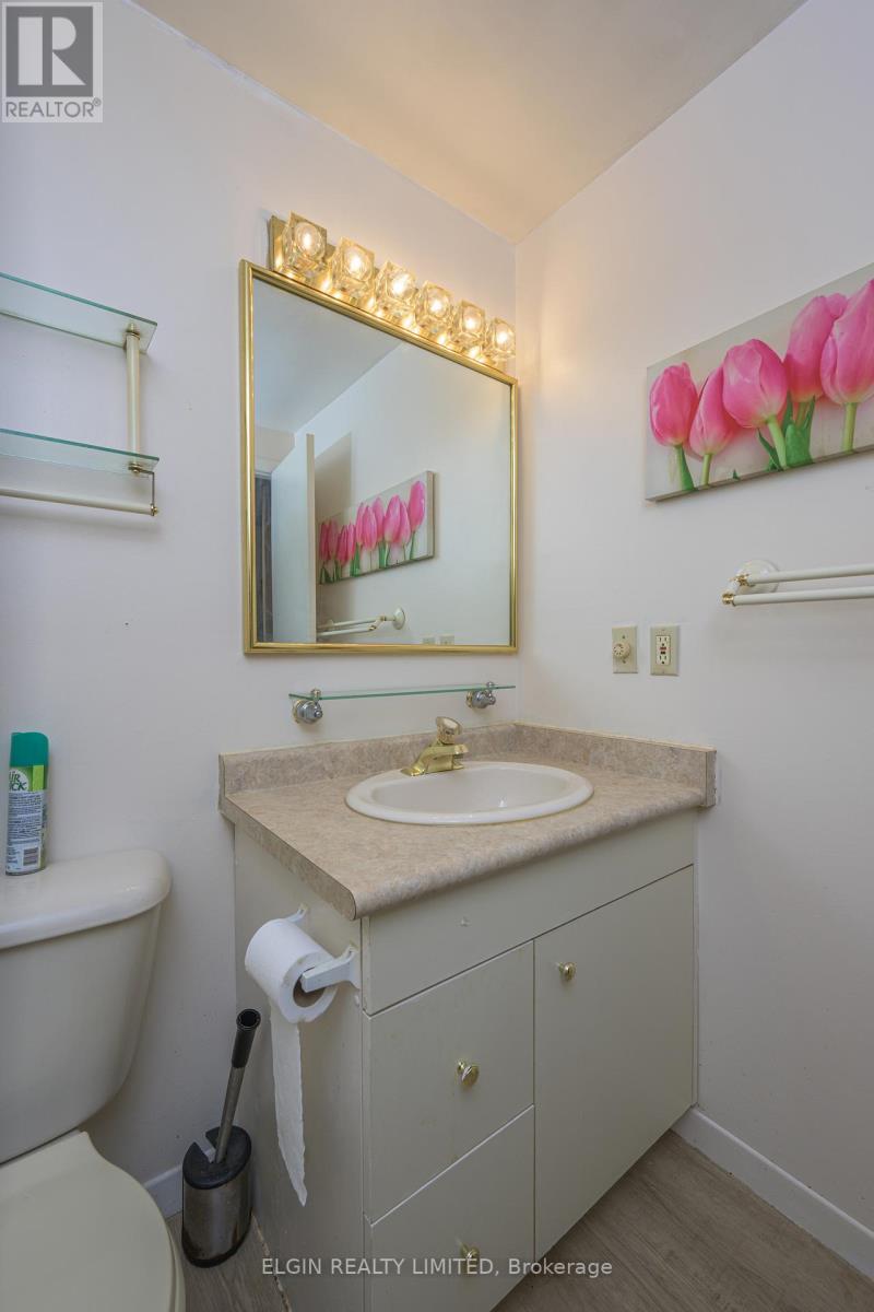 Photo 22 of 27 for 78 - 159 Sandringham Crescent