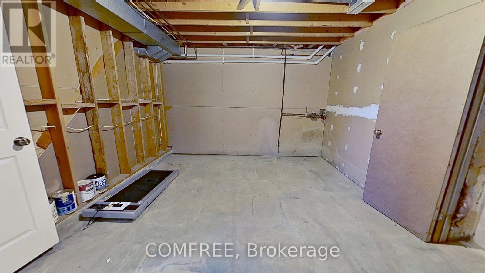 3938 Tile Yard Road, Enniskillen (Petrolia), Ontario  N0N 1R0 - Photo 19 - X12069752