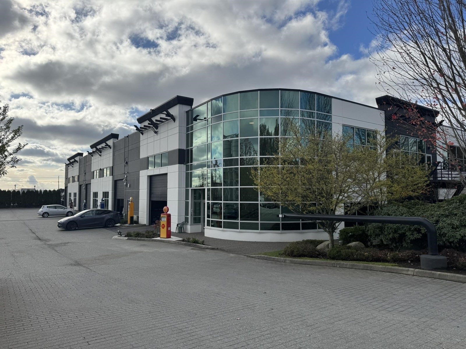 105 18446 53 AVENUE, surrey, British Columbia