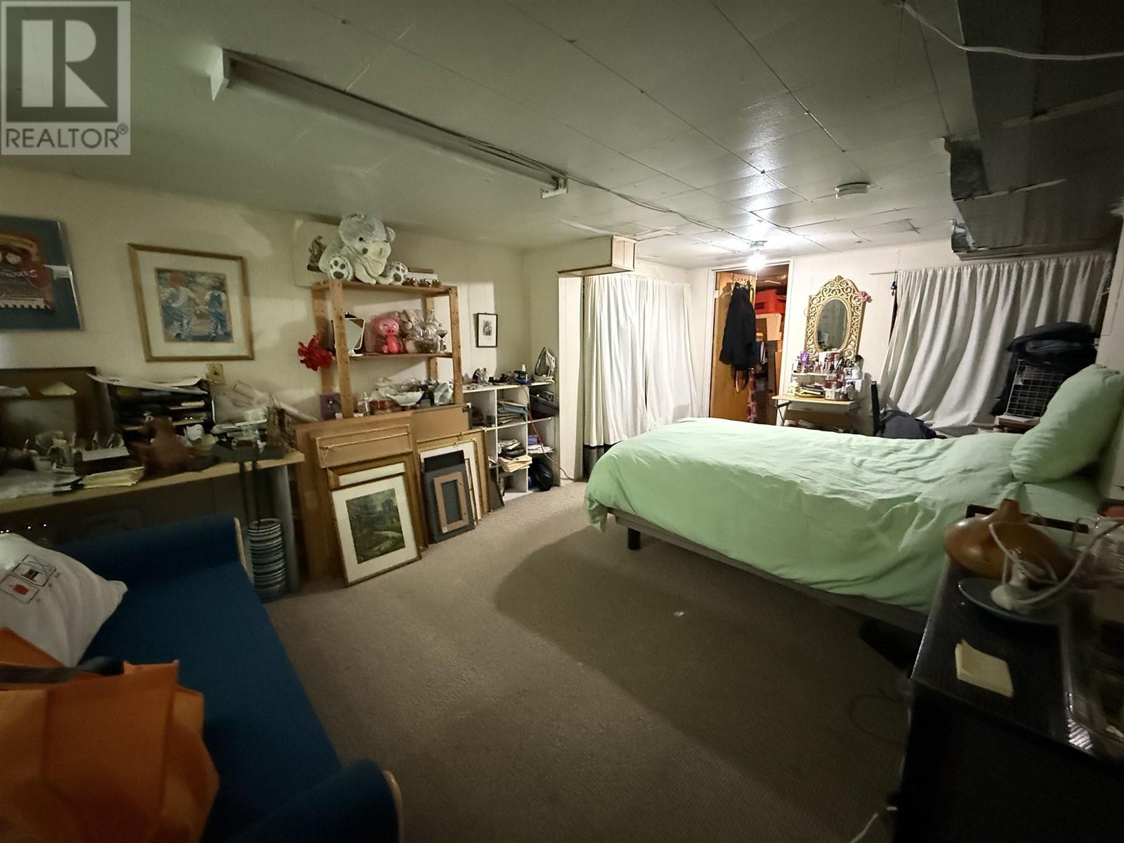 2638 Ward Street, Vancouver, British Columbia  V5R 4S6 - Photo 9 - R2987436