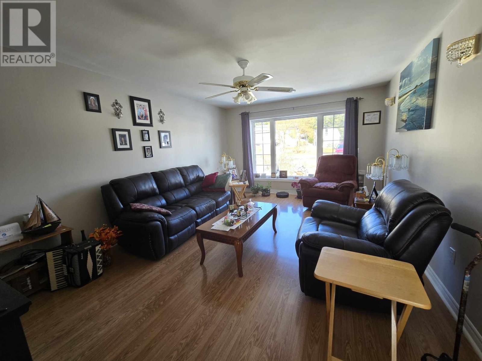 44 Neck Road, Fogo Island, Newfoundland & Labrador   - Photo 8 - 1283448