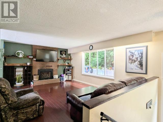 Property at 5395 YUKON AVE image 3