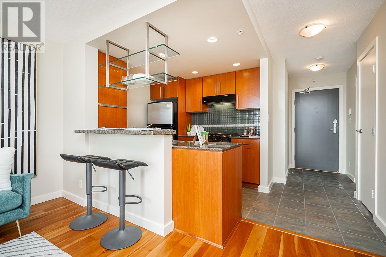 2507 455 Beach Crescent, Vancouver, British Columbia  V6Z 3E5 - Photo 9 - R2987618