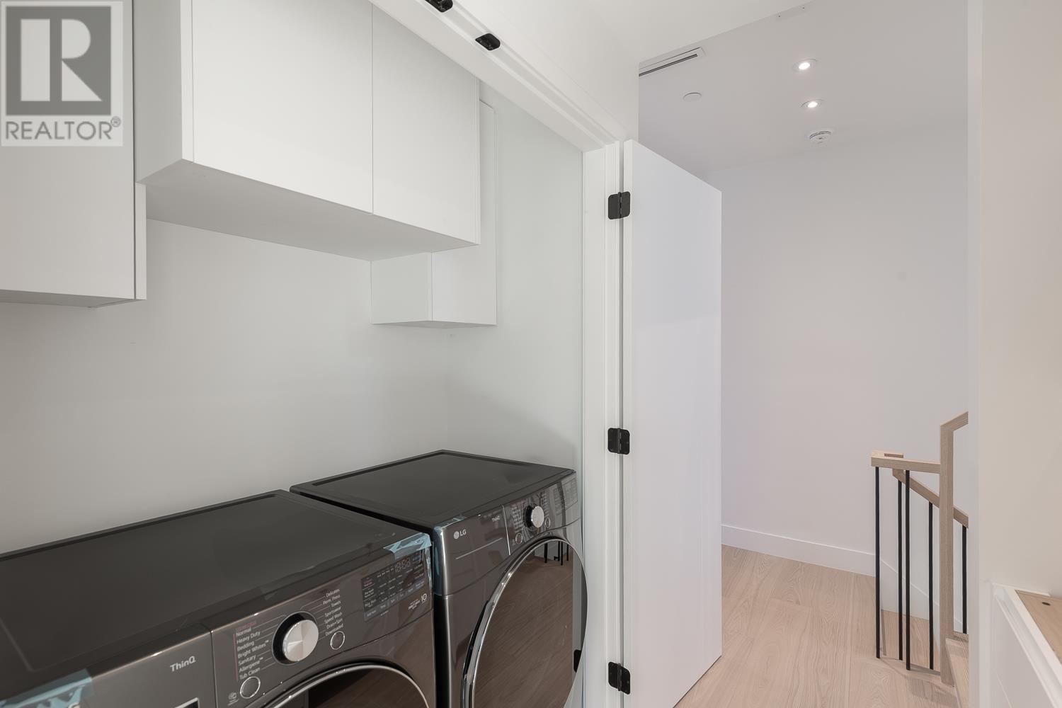 2 4084 W 10th Avenue, Vancouver, British Columbia  V6R 2H1 - Photo 14 - R2987672