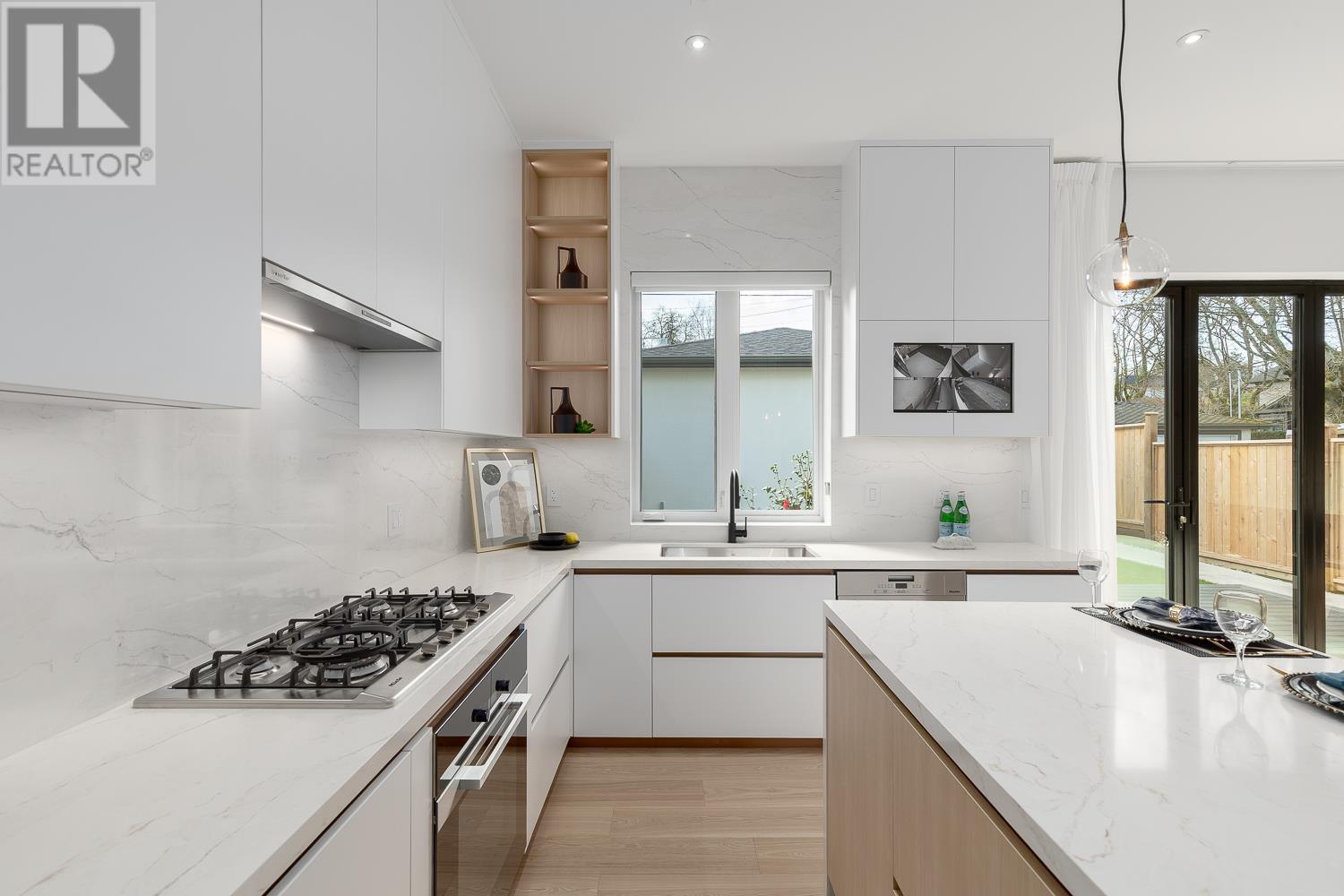 2 4084 W 10th Avenue, Vancouver, British Columbia  V6R 2H1 - Photo 8 - R2987672